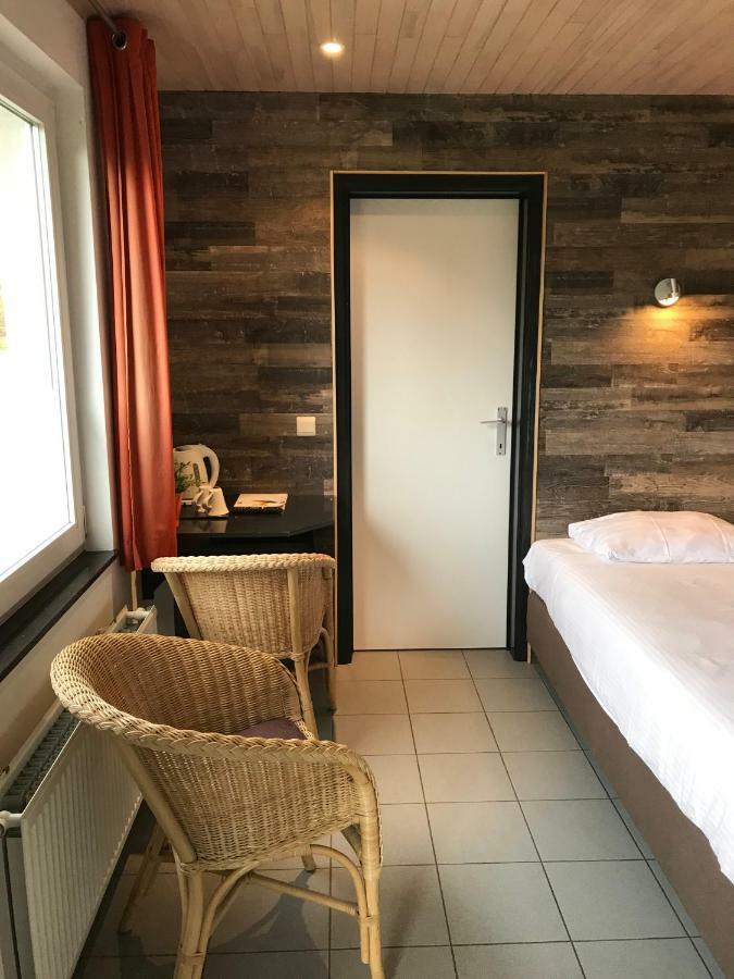 Camping Village Sy Ferrières Extérieur photo